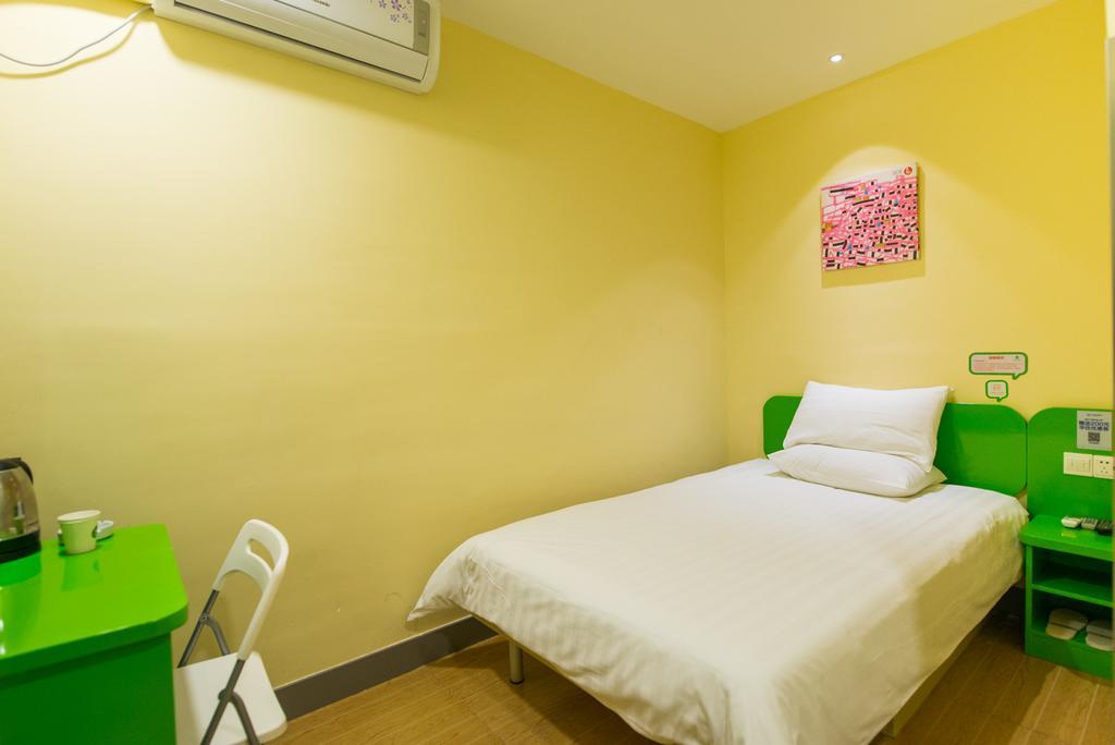 Hi Inn Shenyang Fengtian Street מראה חיצוני תמונה